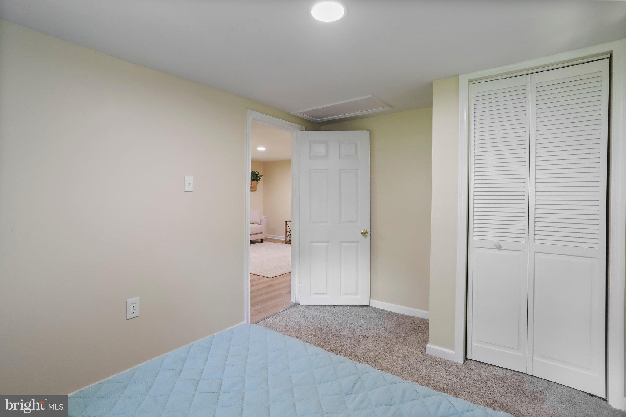 SHANNONDALE - Residential