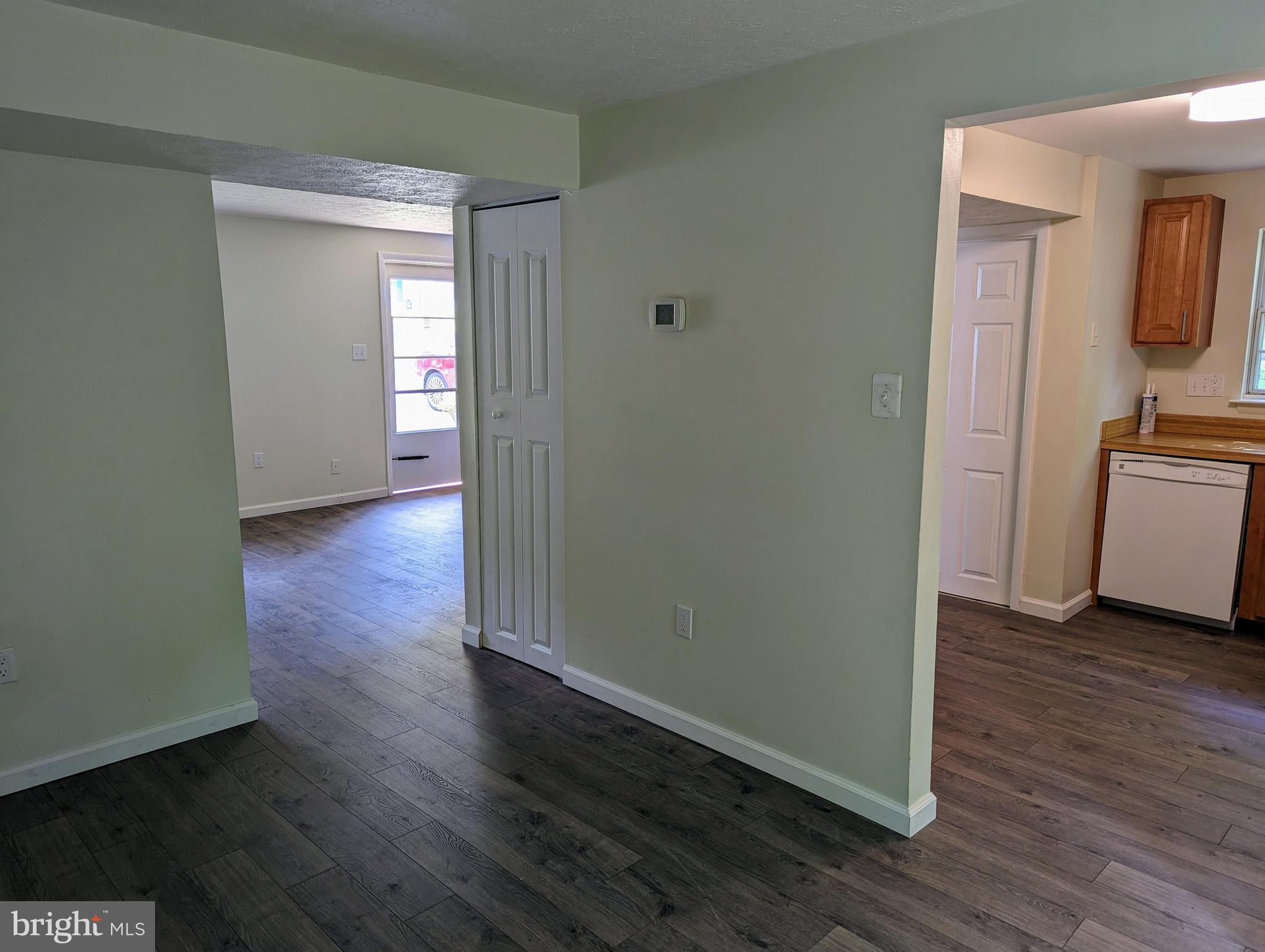 WHISPERING WOODS - Residential Lease