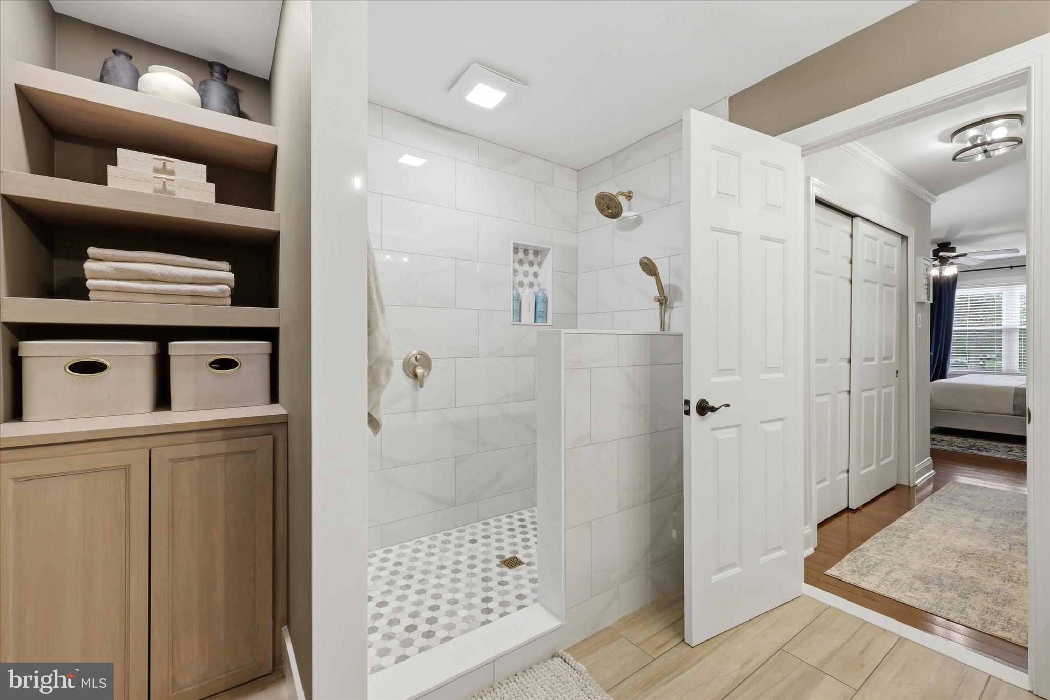 TANGLEWOOD - Residential