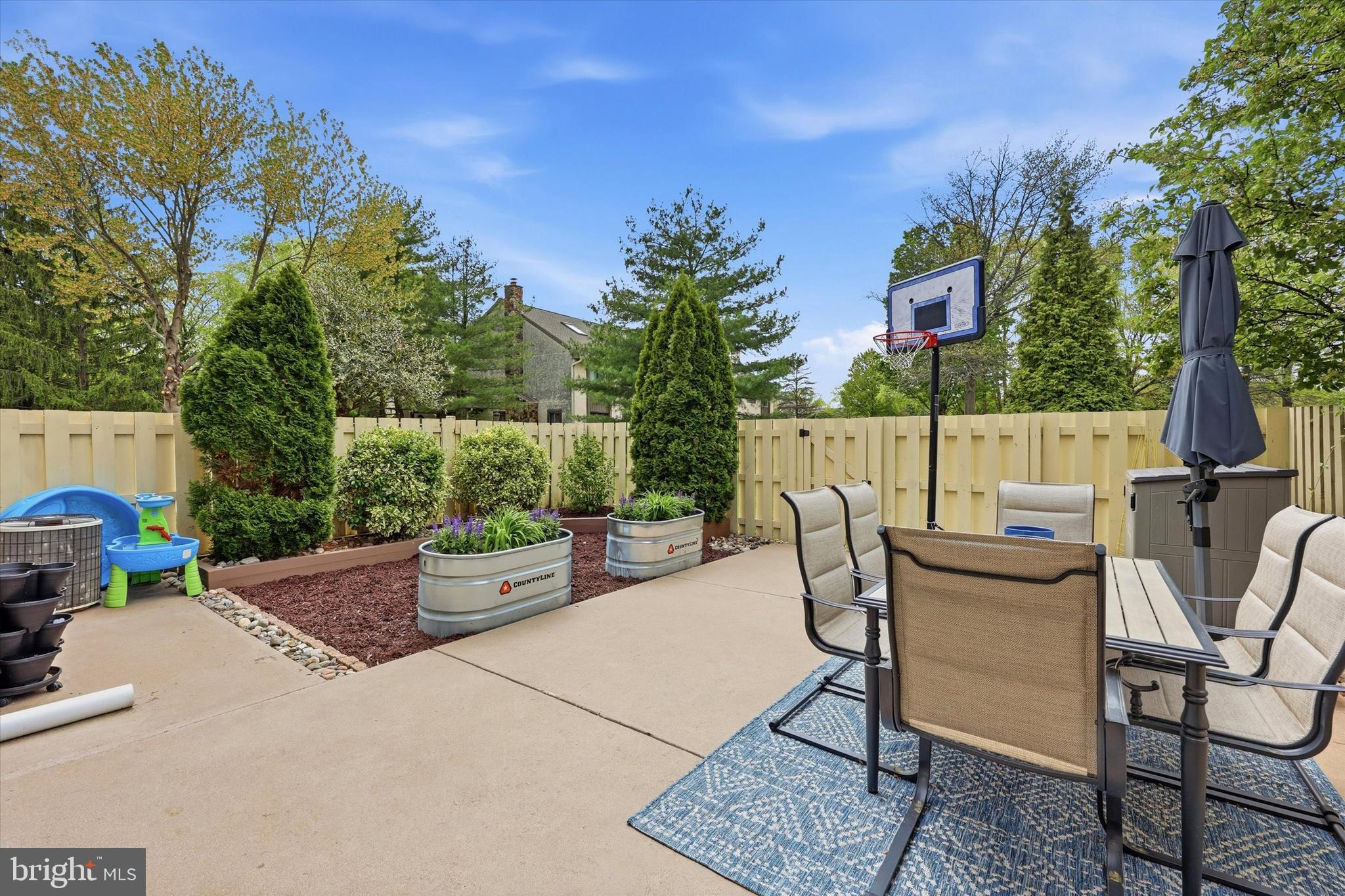TANGLEWOOD - Residential