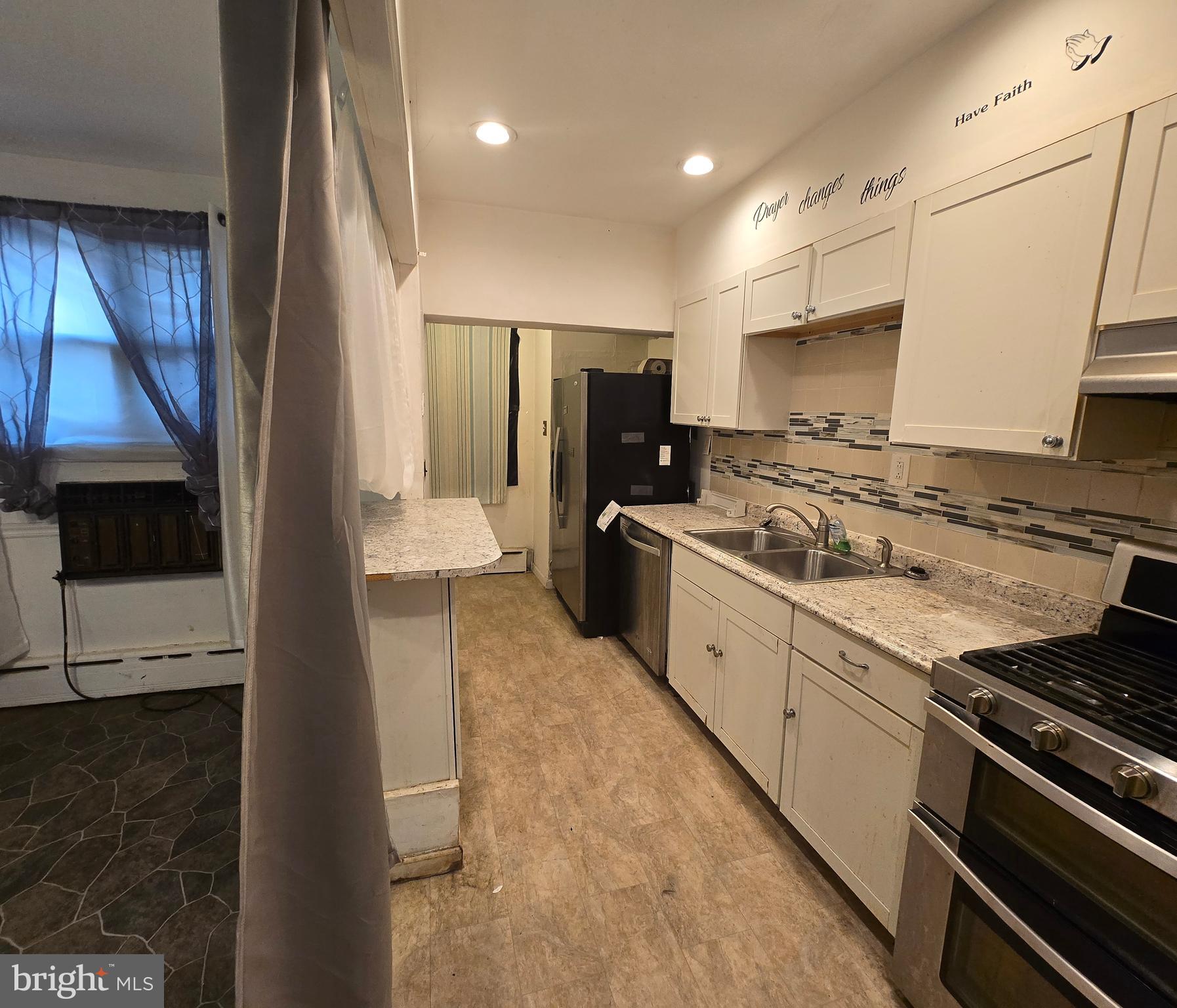 GRAYS FERRY - Residential