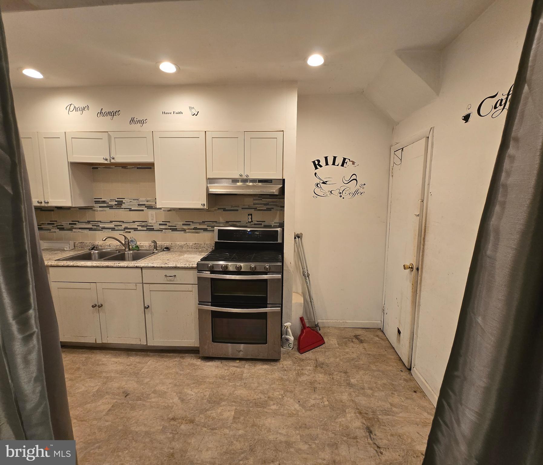 GRAYS FERRY - Residential