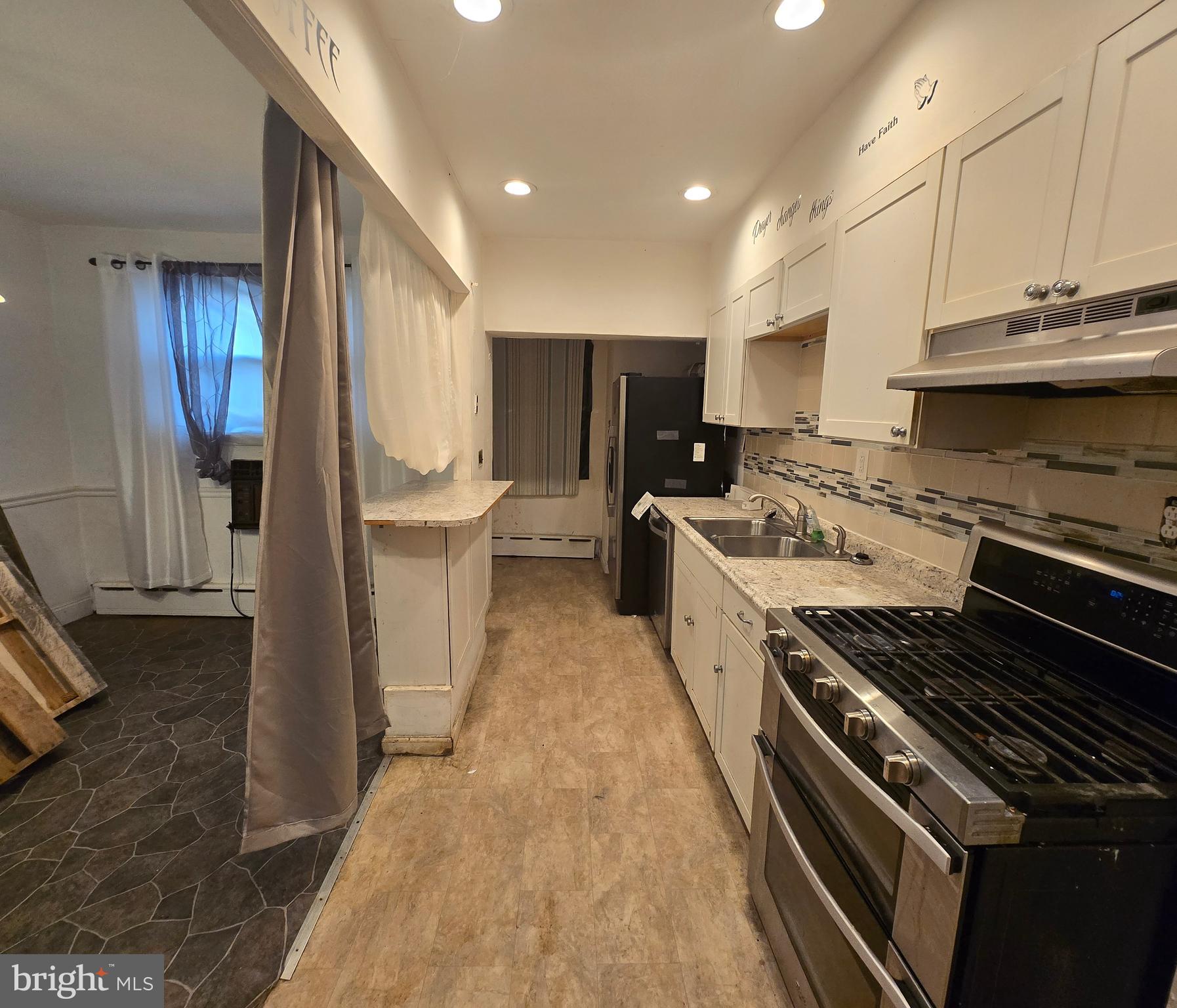 GRAYS FERRY - Residential