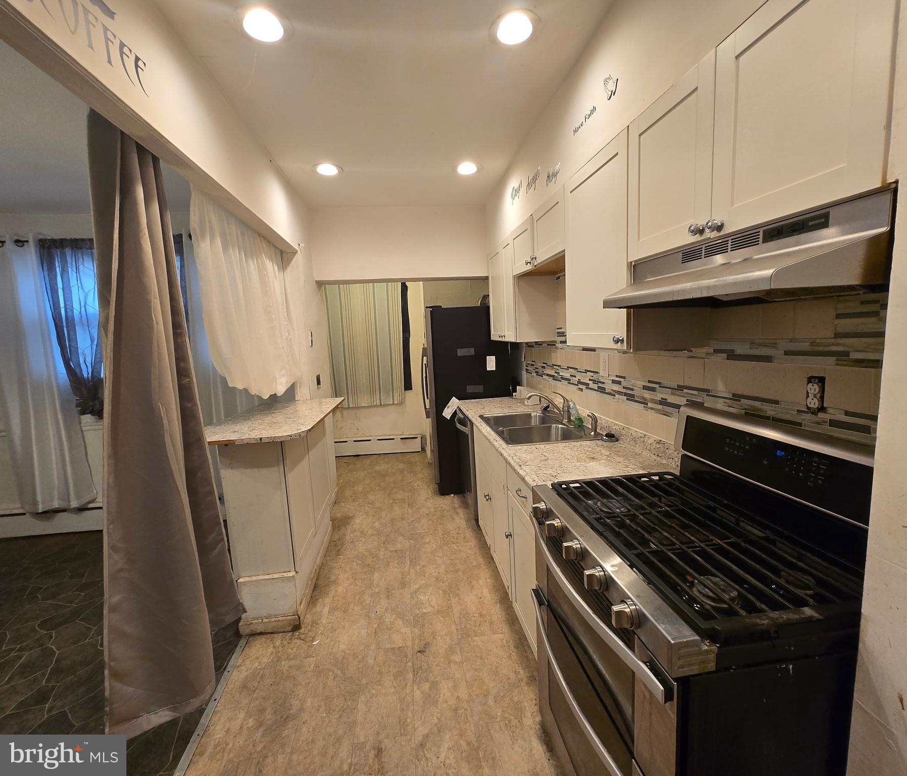 GRAYS FERRY - Residential