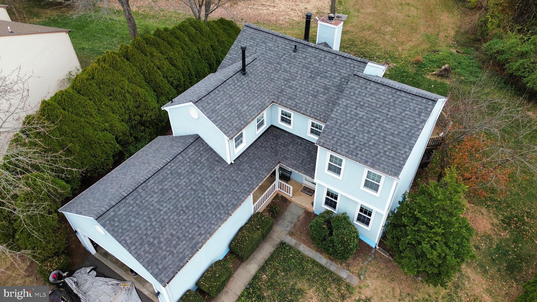 BELLE POND FARM - Residential