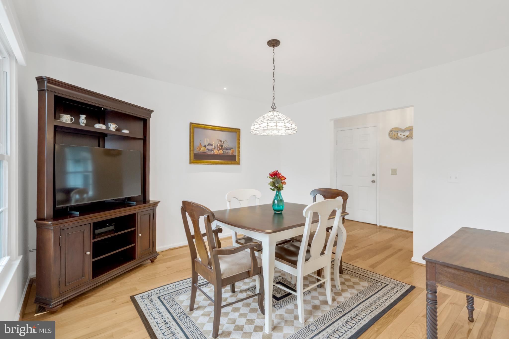 BELLE POND FARM - Residential