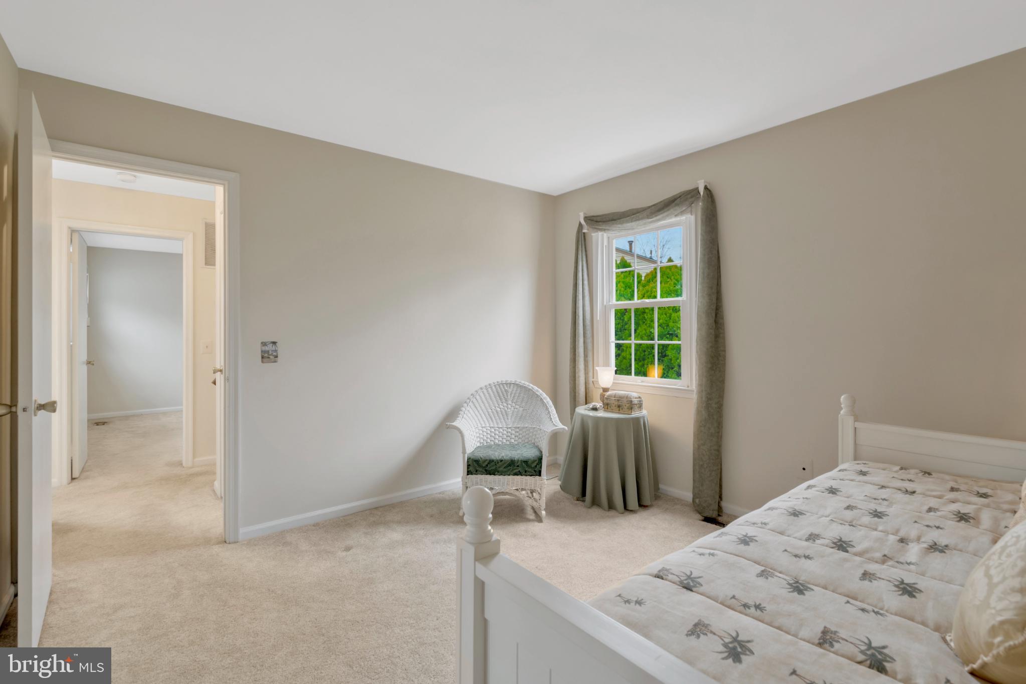 BELLE POND FARM - Residential