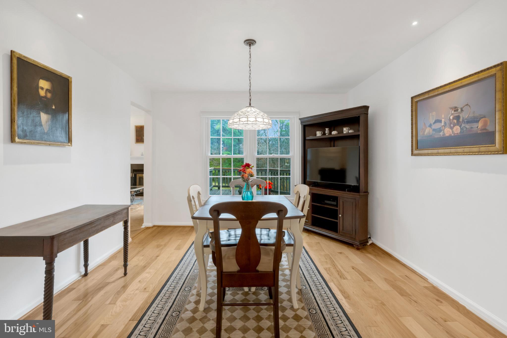 BELLE POND FARM - Residential