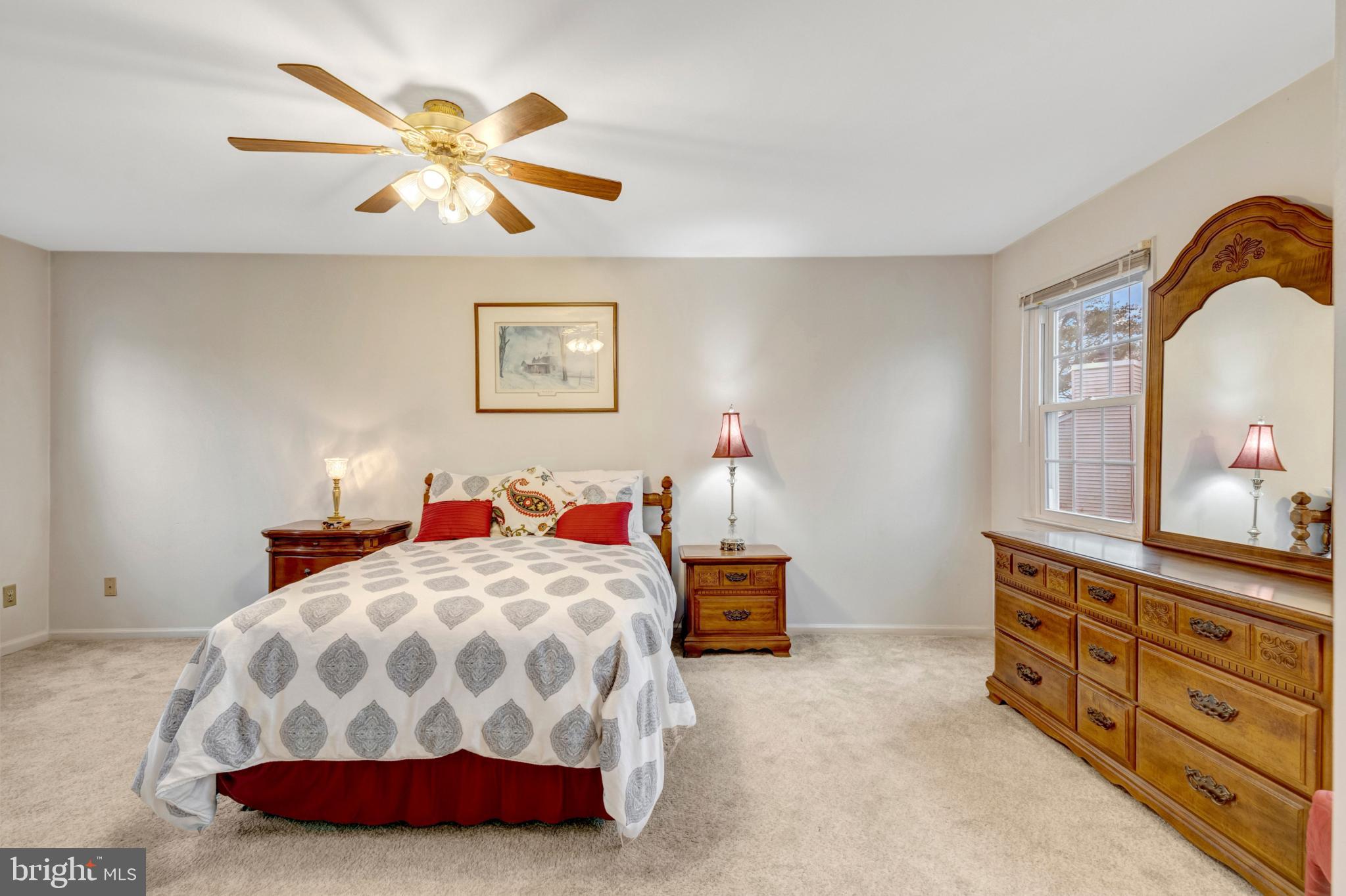 BELLE POND FARM - Residential