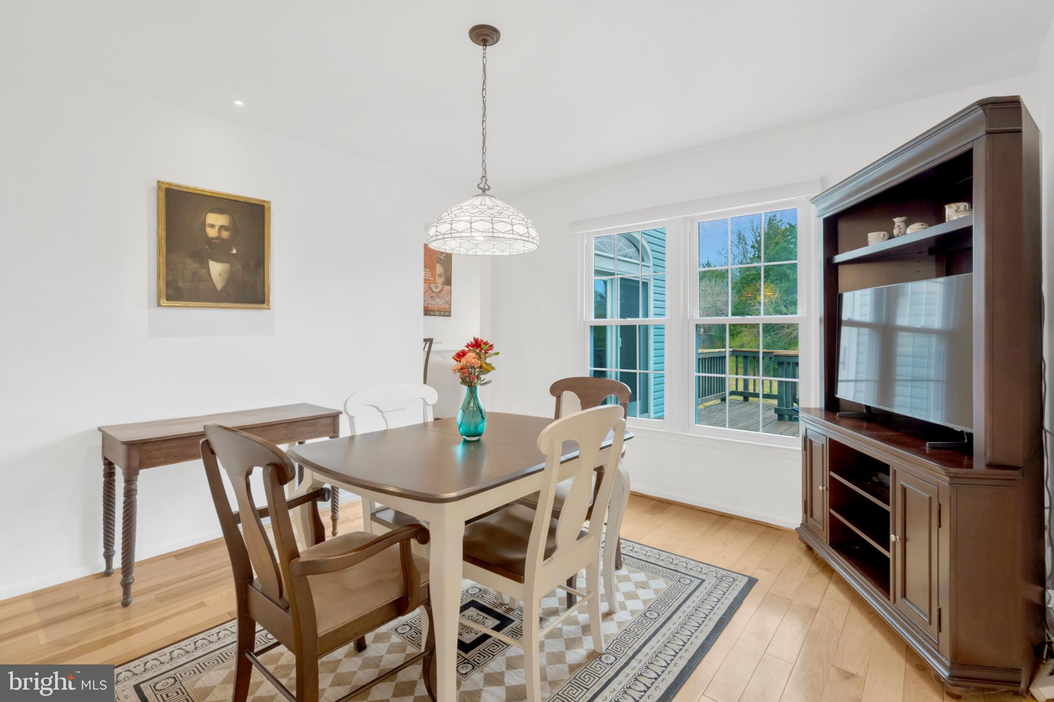 BELLE POND FARM - Residential