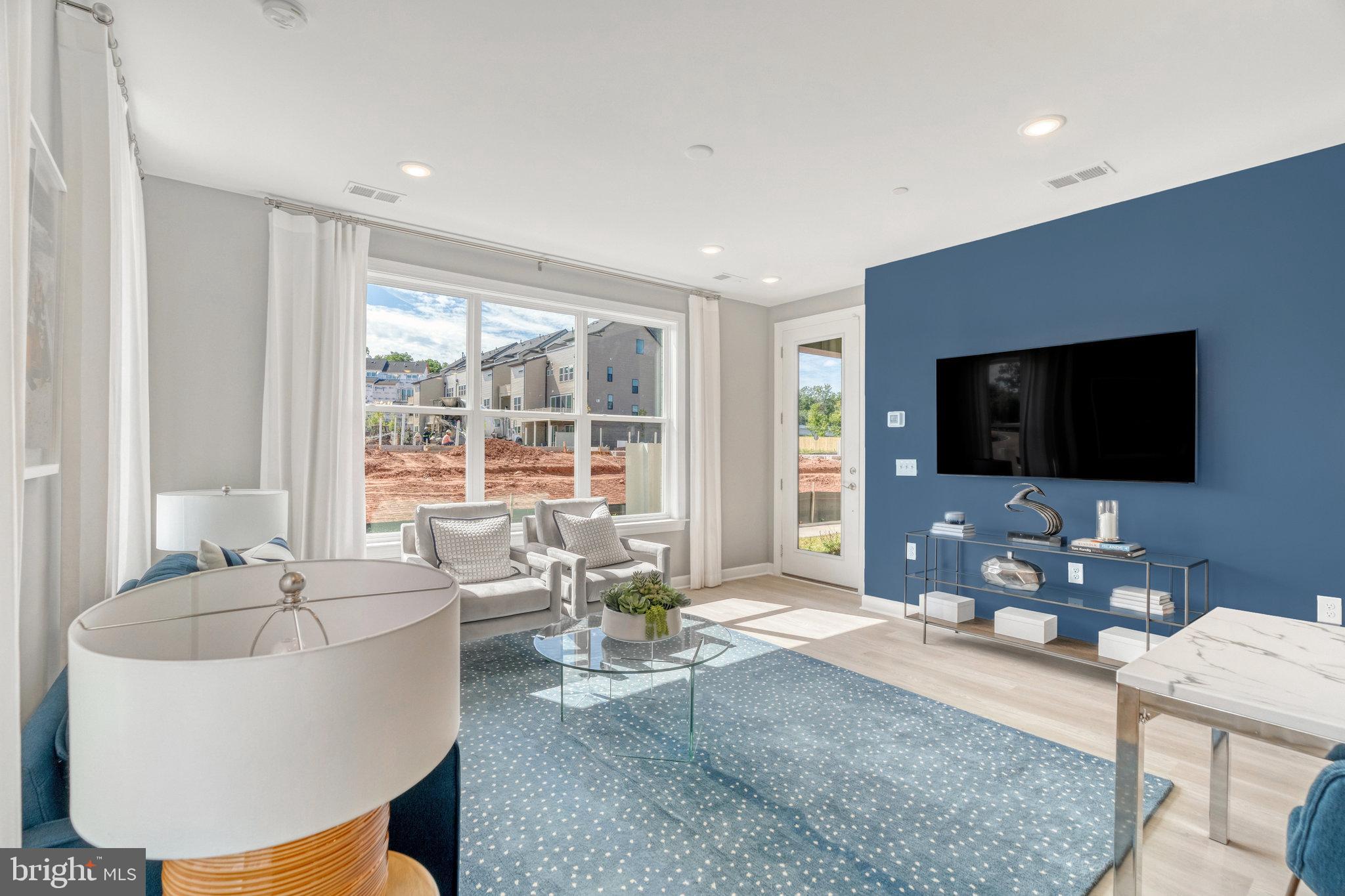 THE BOULEVARDS AT WESTFIELDS - Residential