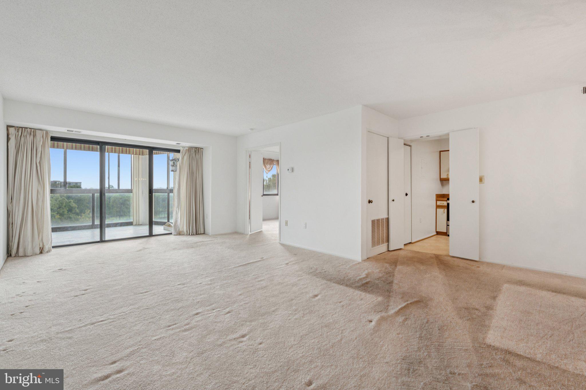 GREENS AT LEISURE WORLD - Residential