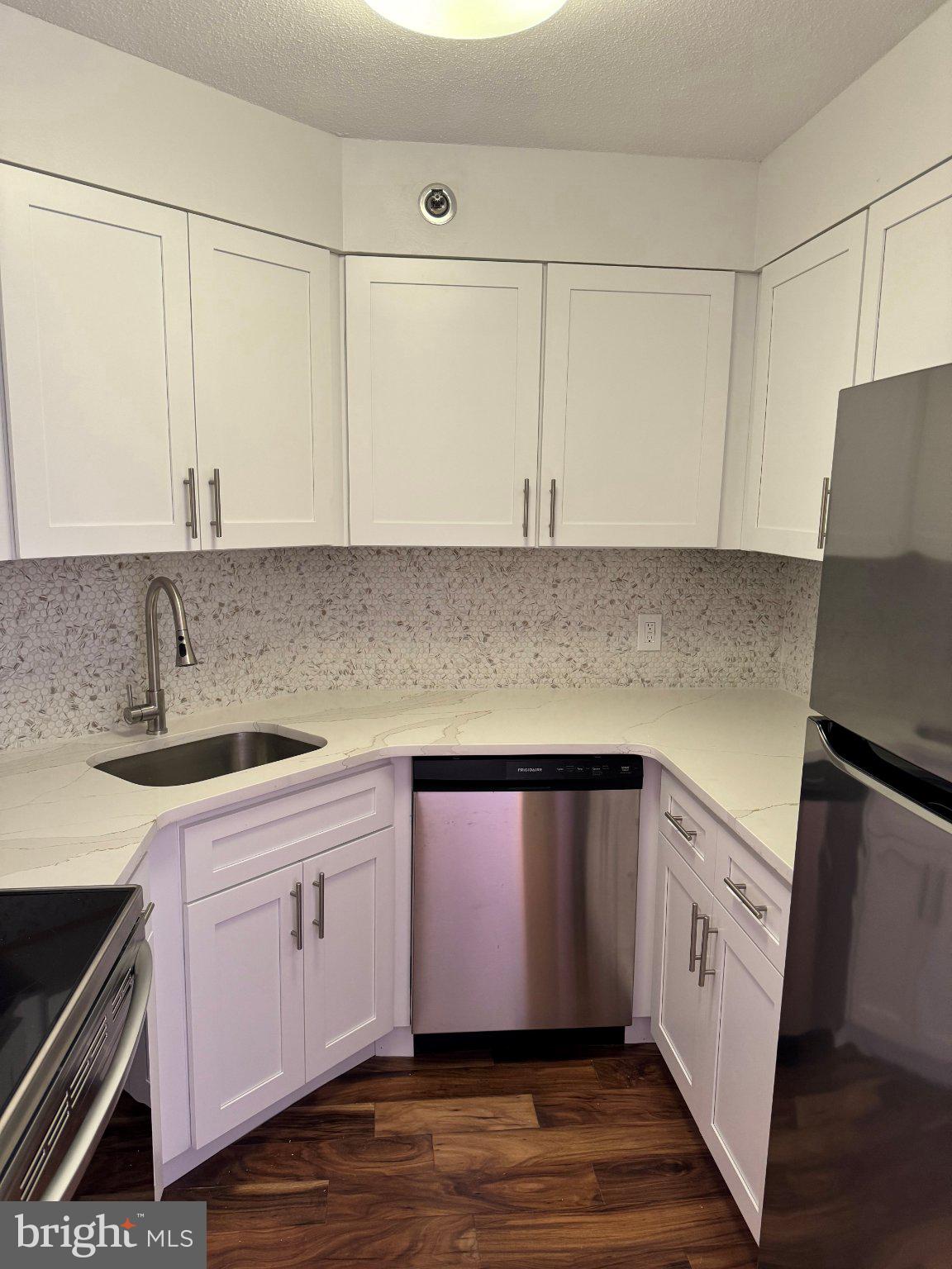 2018-2032 WALNUT STREET 7M