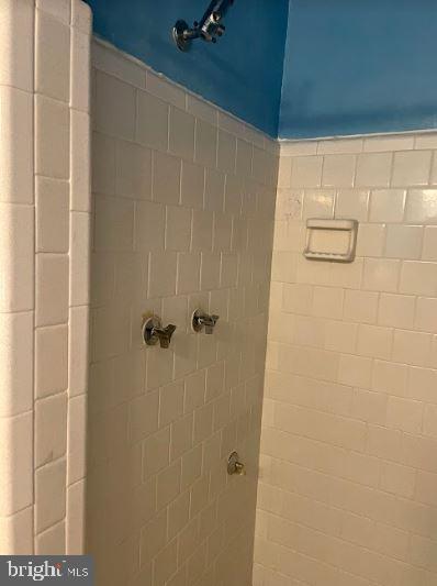 MAPLE GROVE ESTATES - Residential