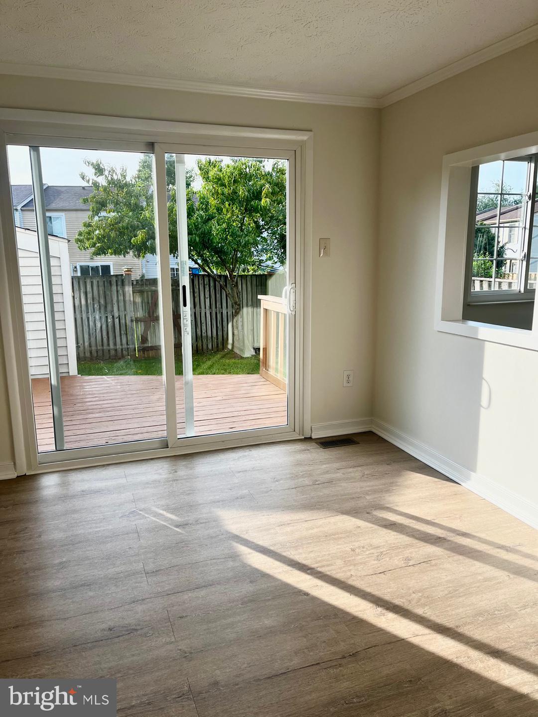 LEISHEAR VILLAGE - Residential