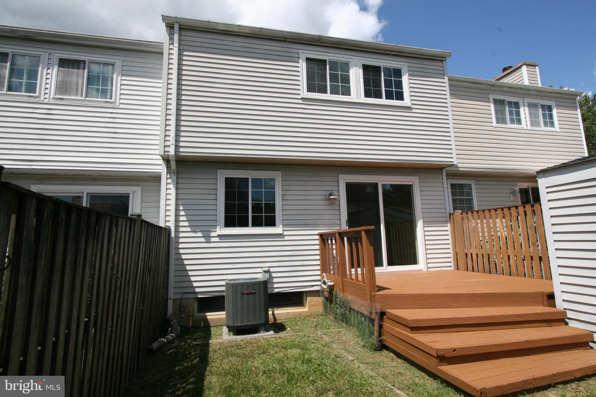 LEISHEAR VILLAGE - Residential