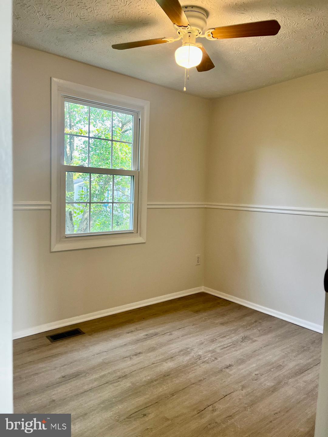 LEISHEAR VILLAGE - Residential