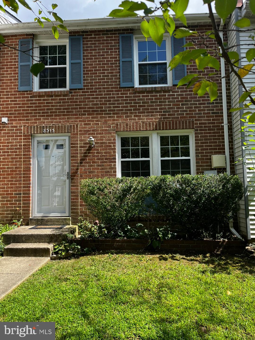 LEISHEAR VILLAGE - Residential