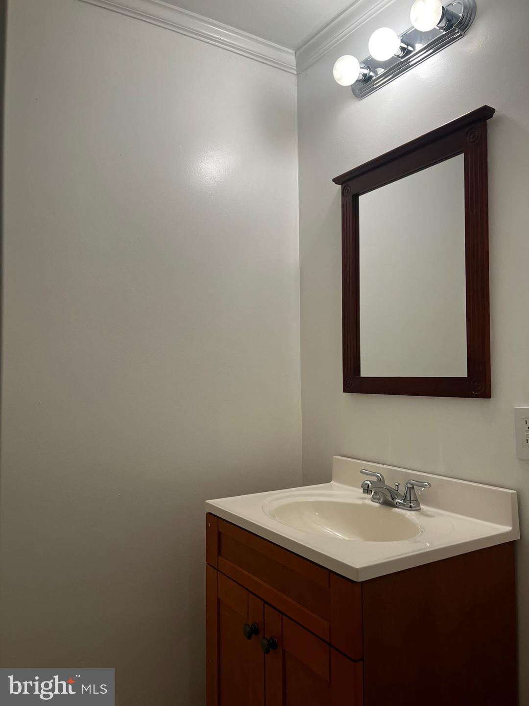 LEISHEAR VILLAGE - Residential