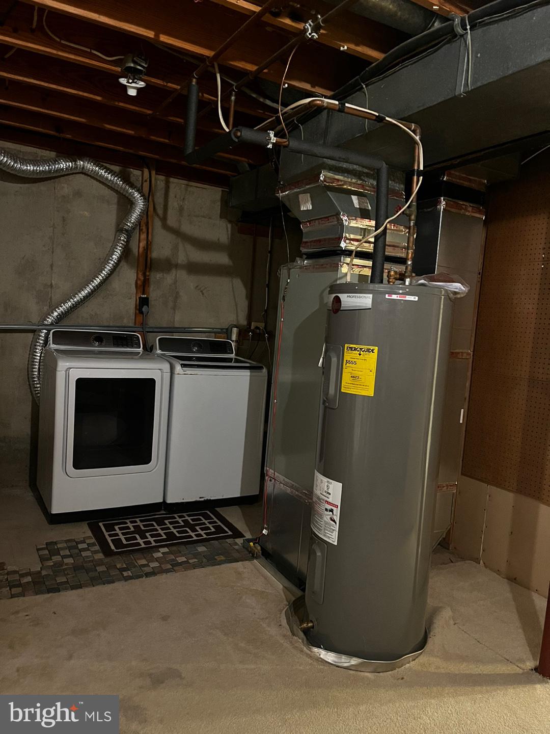 LEISHEAR VILLAGE - Residential