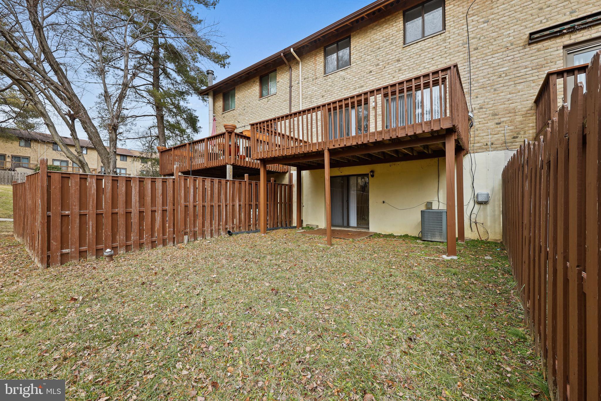 VILLAGE OF LONG REACH - Residential