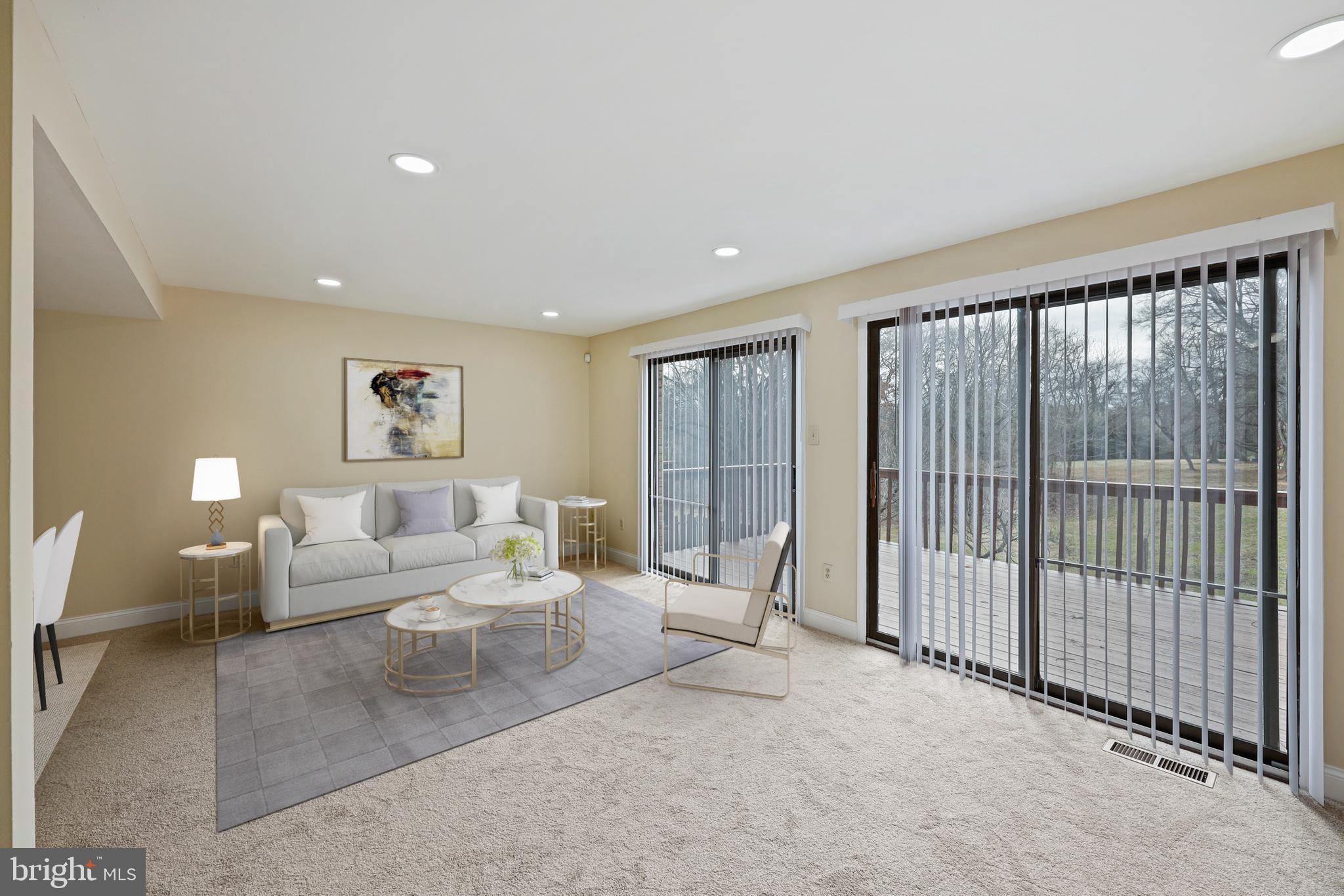 VILLAGE OF LONG REACH - Residential