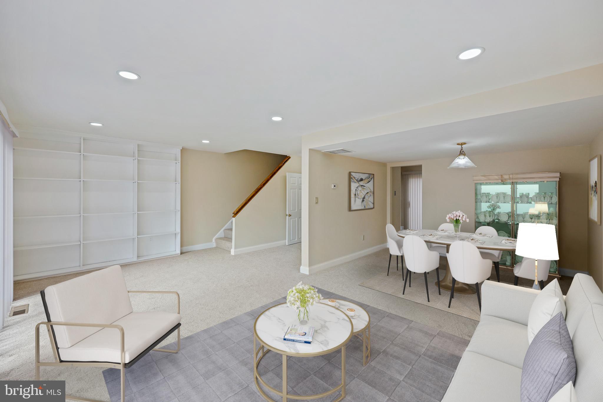 VILLAGE OF LONG REACH - Residential