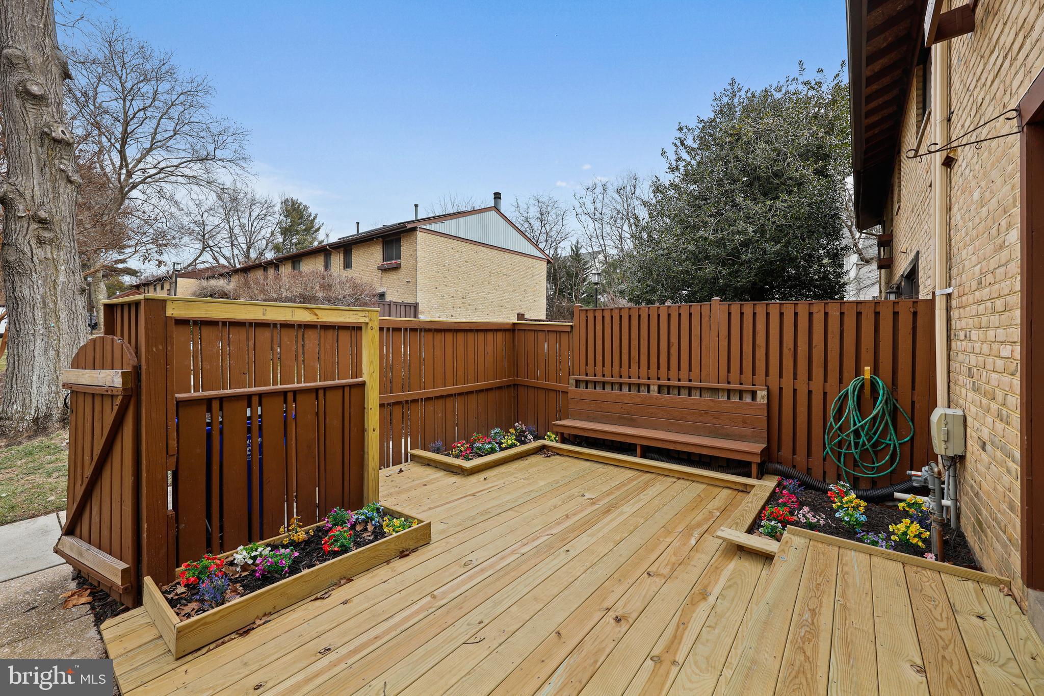 VILLAGE OF LONG REACH - Residential