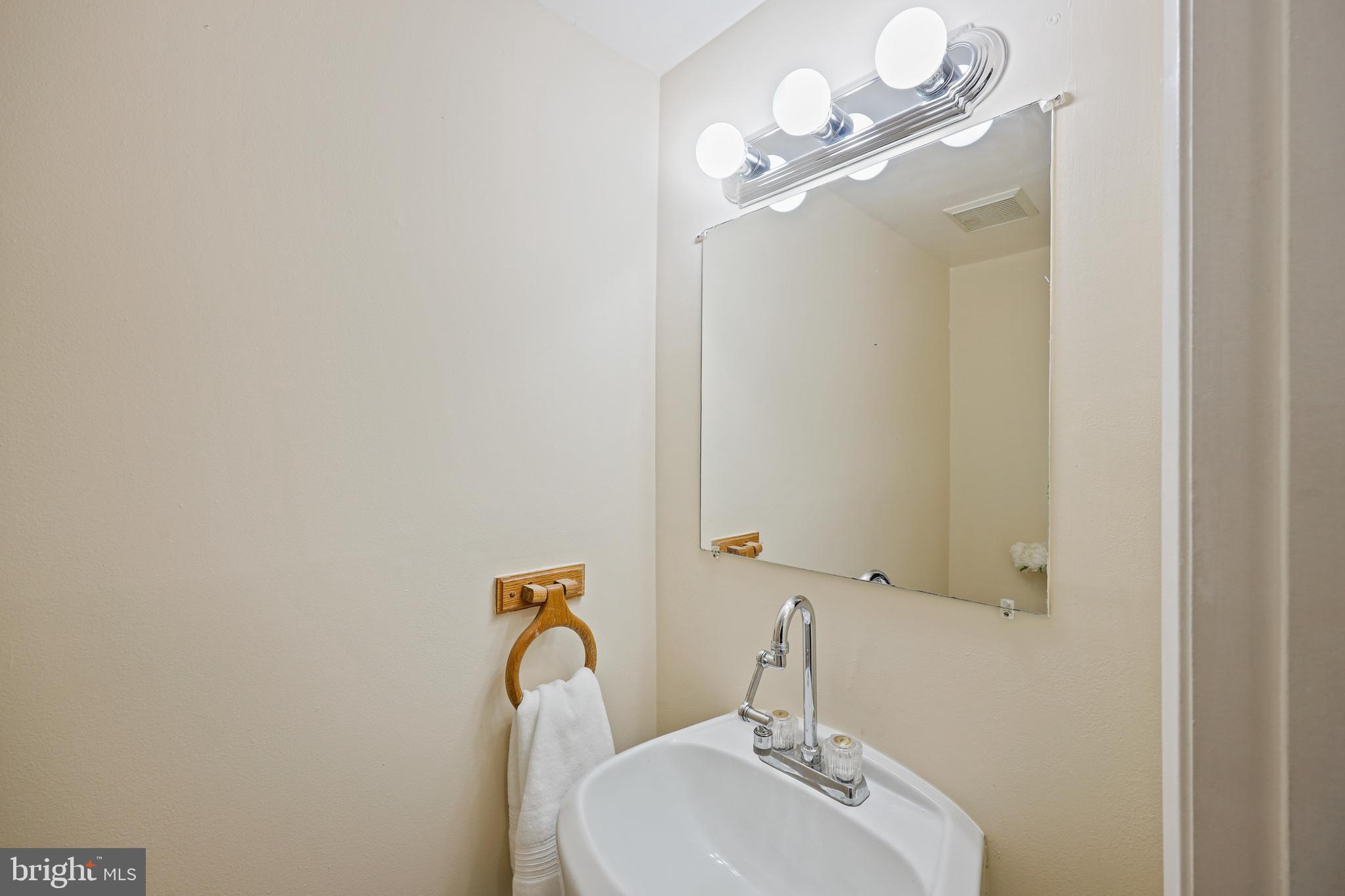 VILLAGE OF LONG REACH - Residential