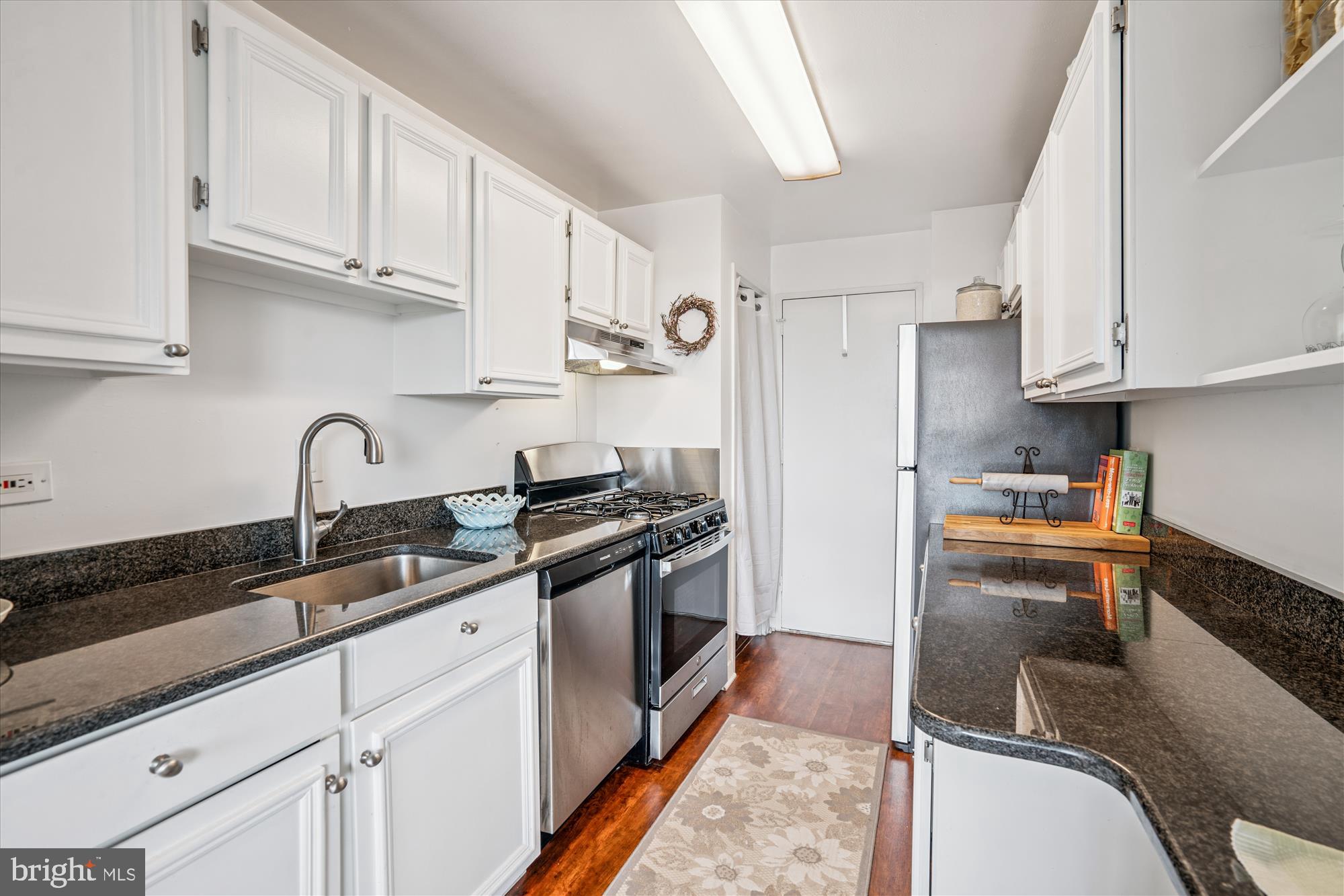 PARK SUTTON CODM - Residential