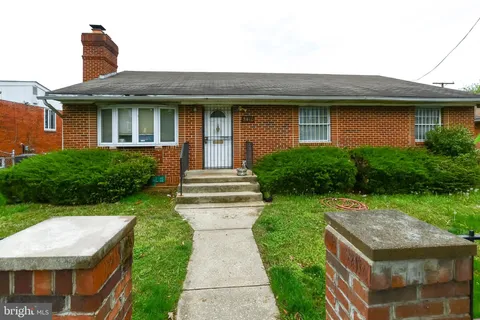 MLS: DCDC2176614