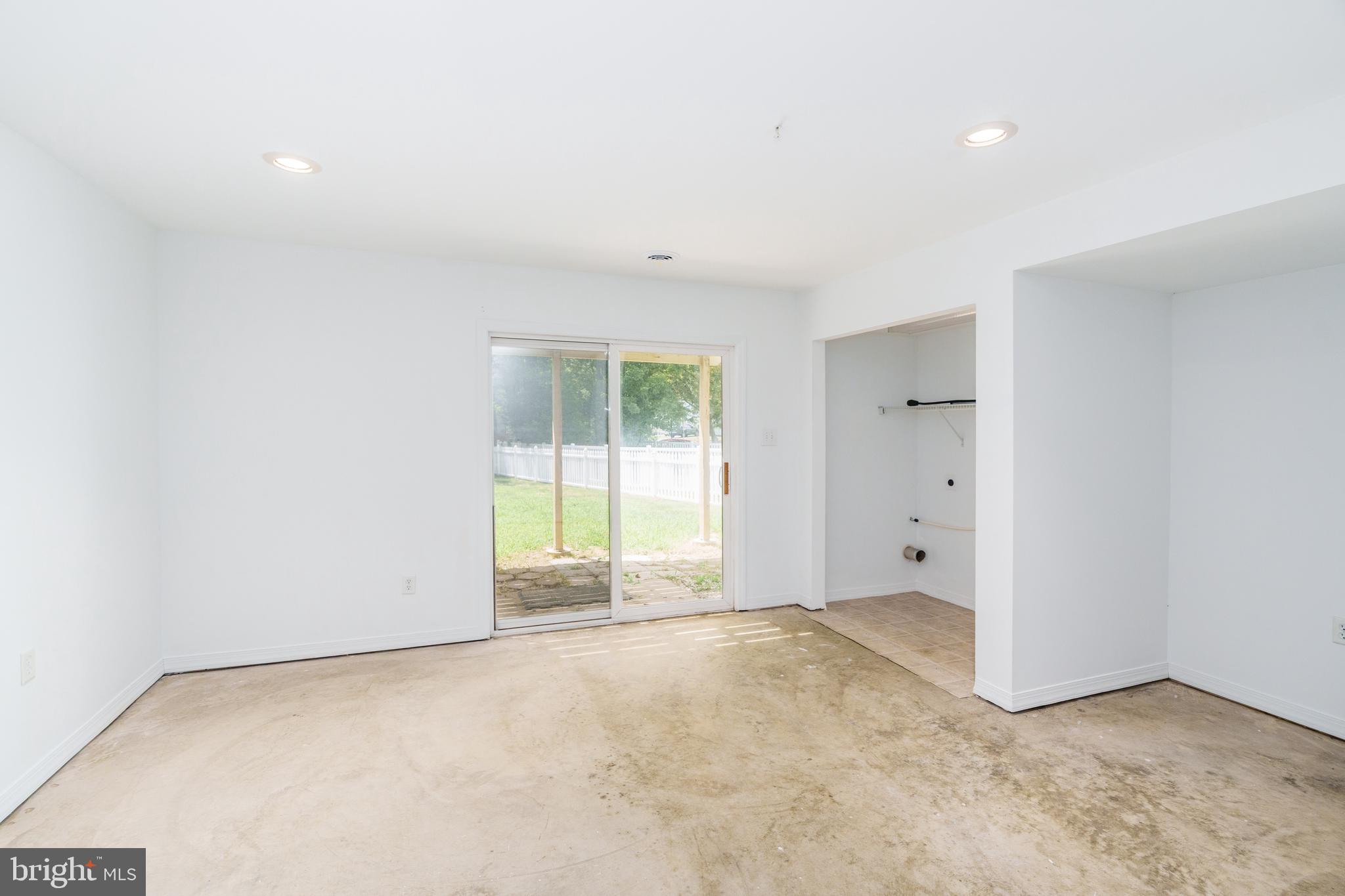 PERSIMMON CREEK - Residential