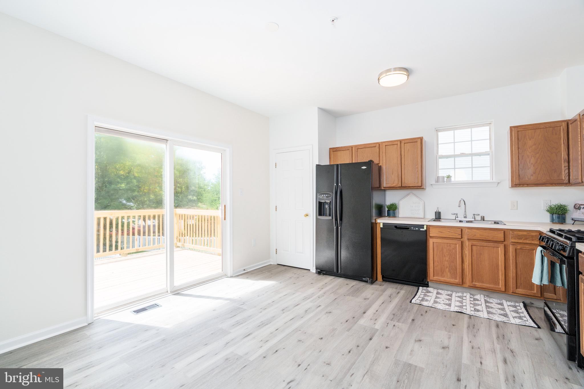 PERSIMMON CREEK - Residential