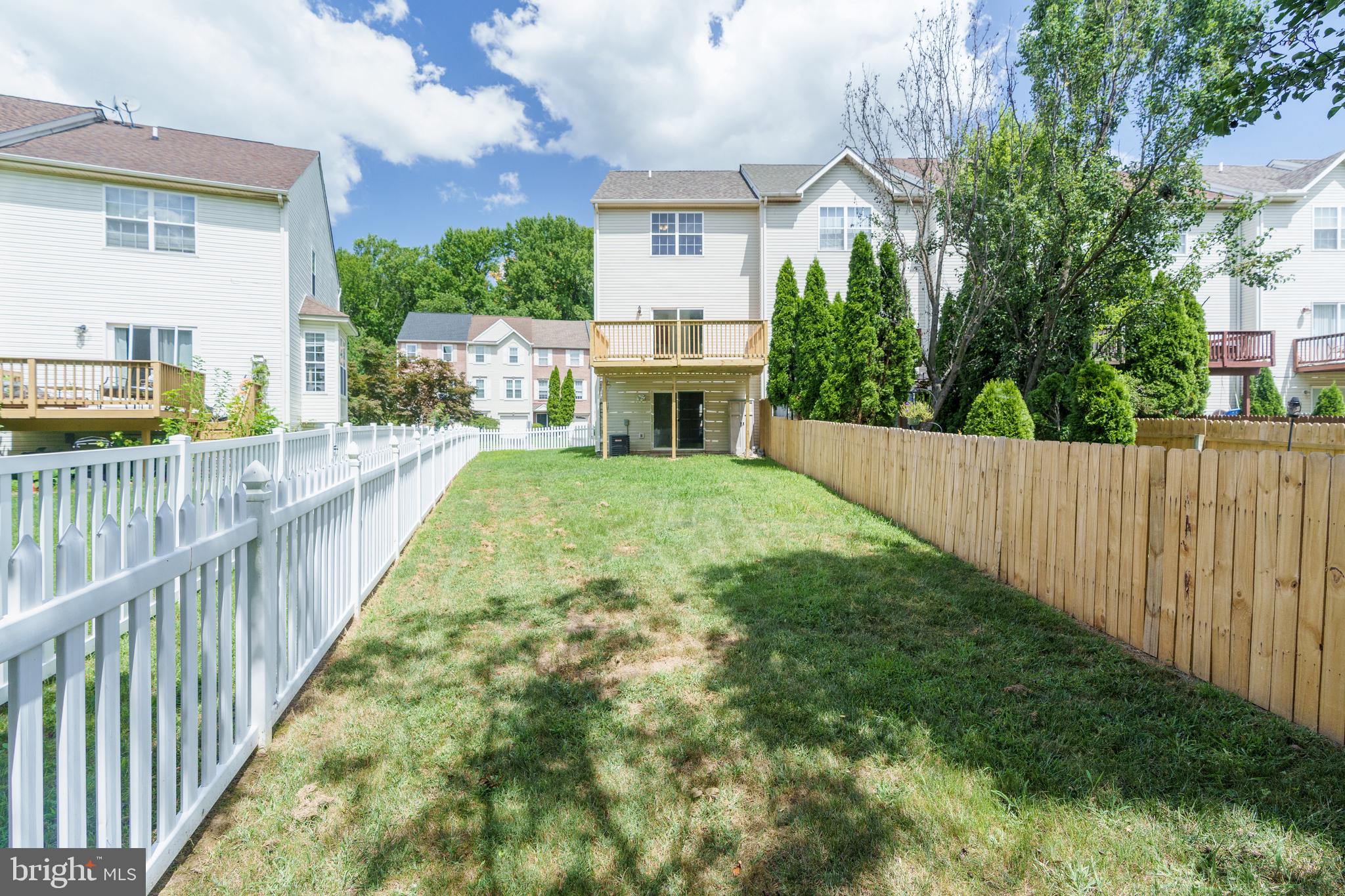 PERSIMMON CREEK - Residential