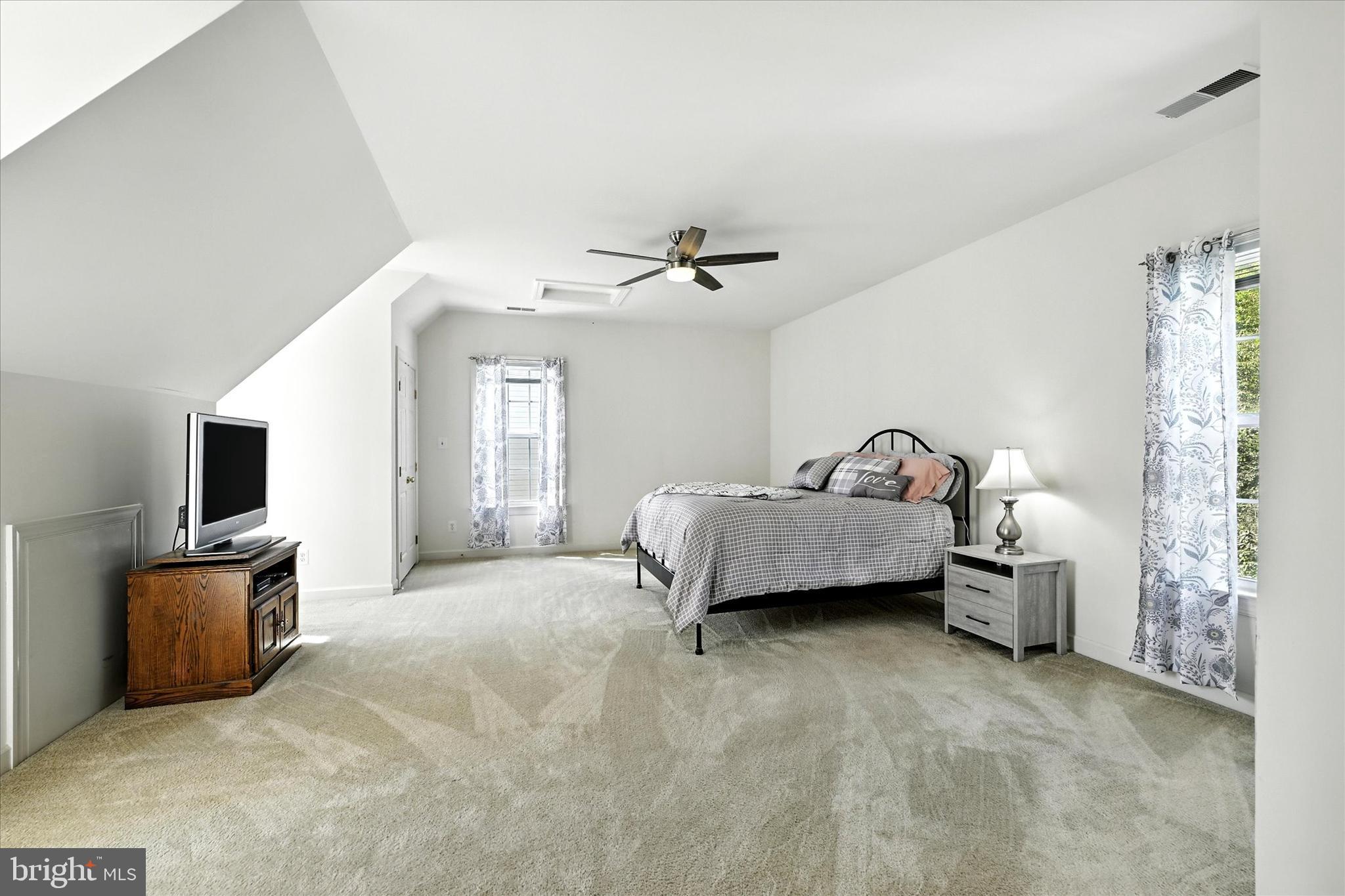 ENCLAVE AT PERRY HALL - Residential