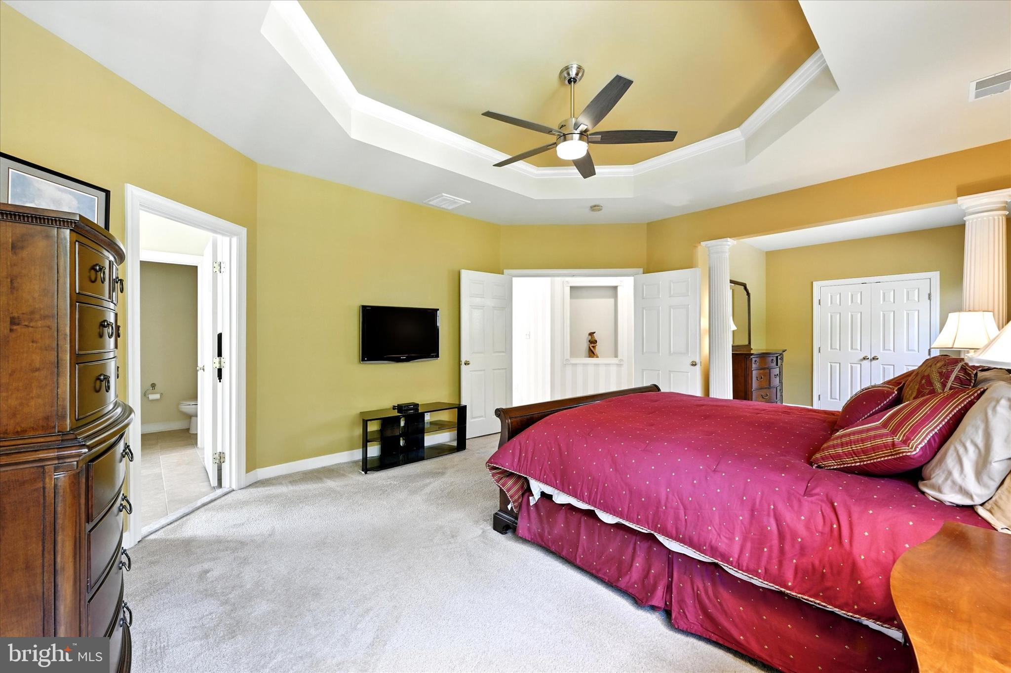 ENCLAVE AT PERRY HALL - Residential