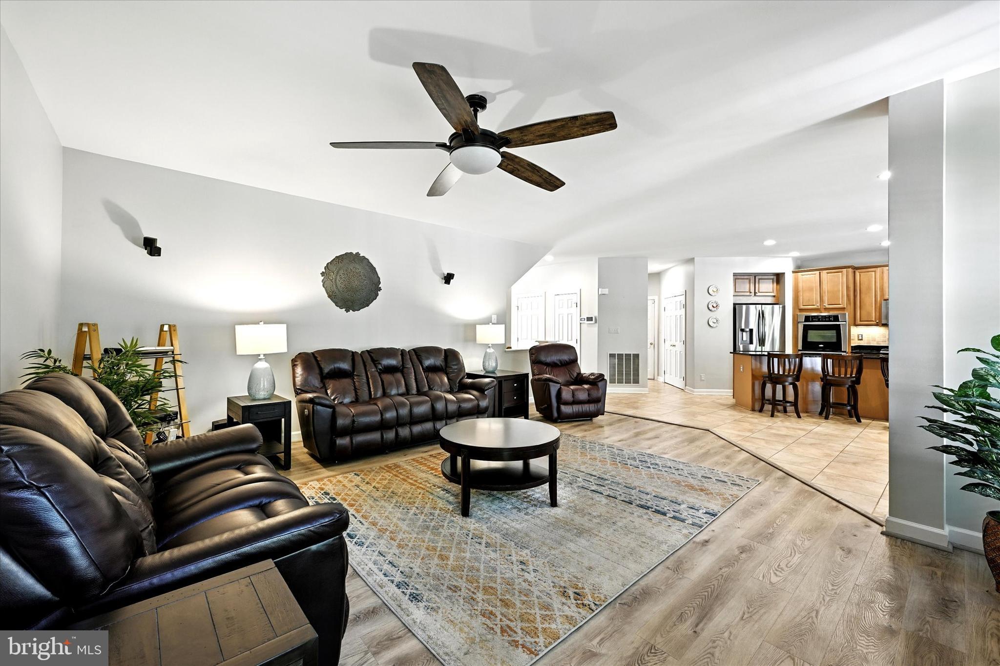 ENCLAVE AT PERRY HALL - Residential