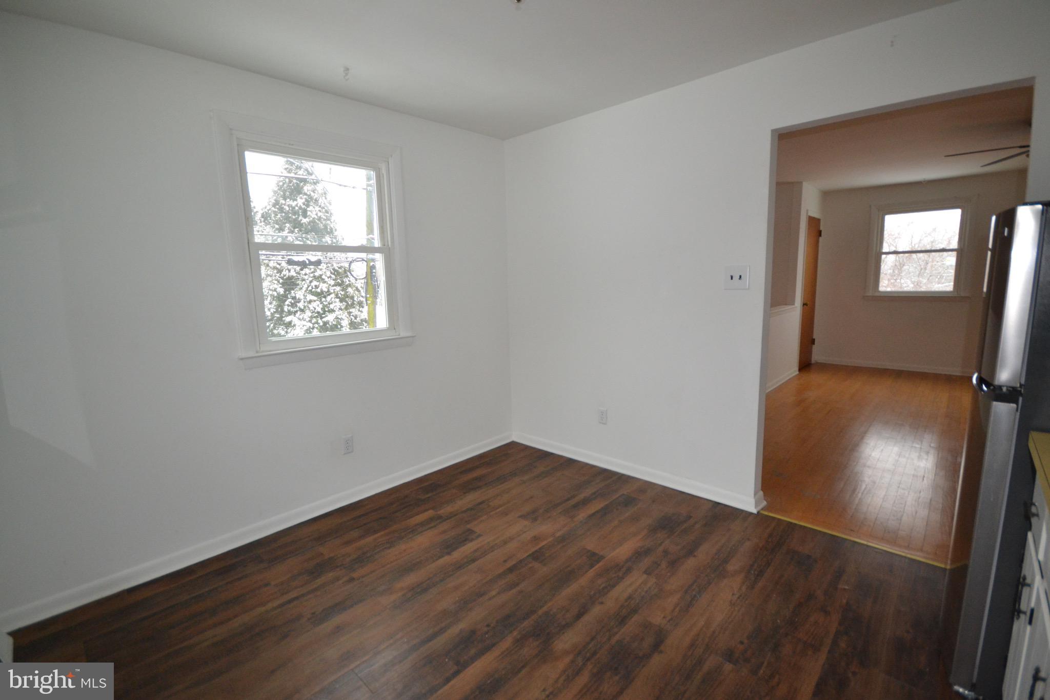 GLENSIDE - Residential Lease