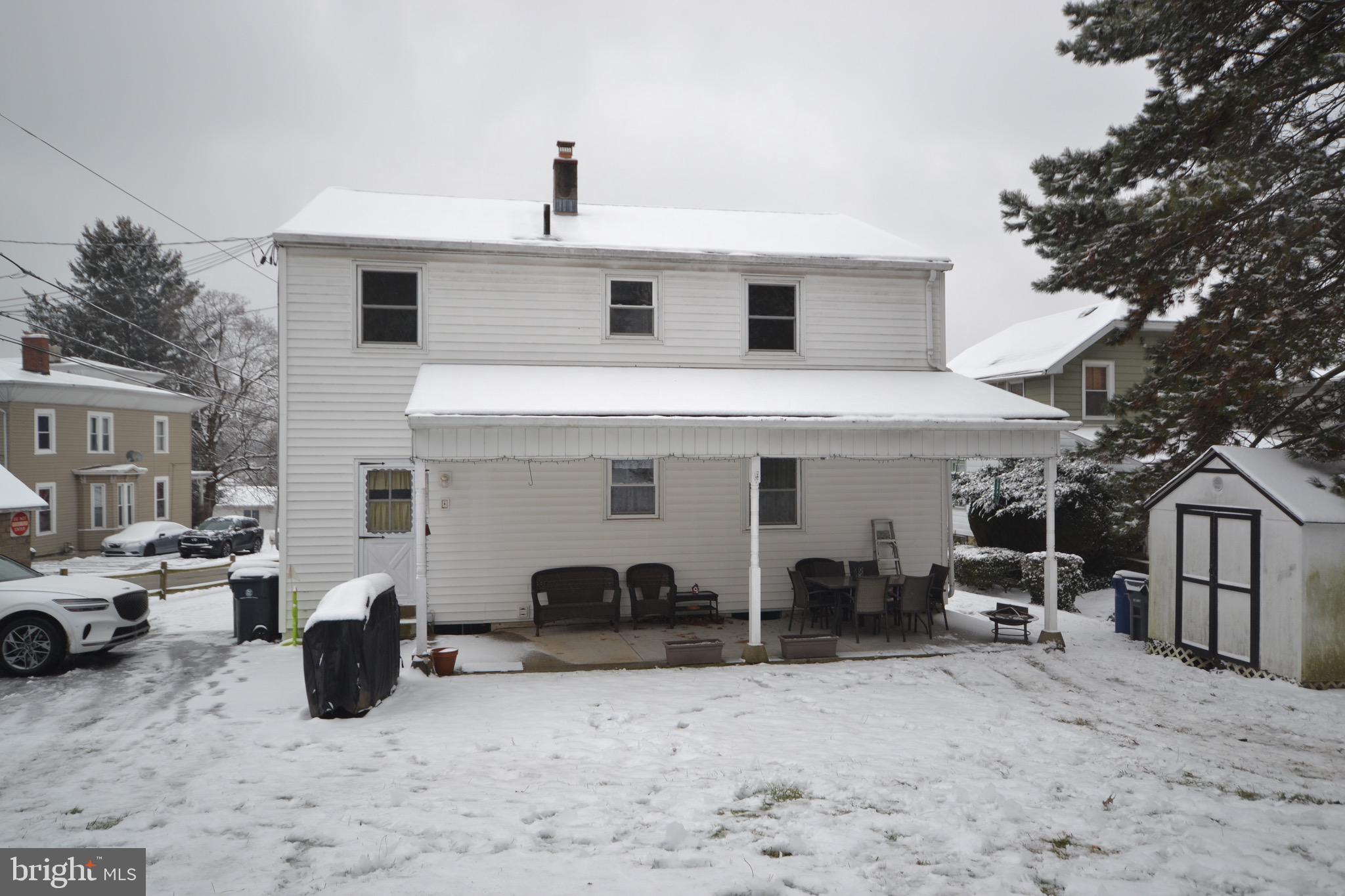 GLENSIDE - Residential Lease