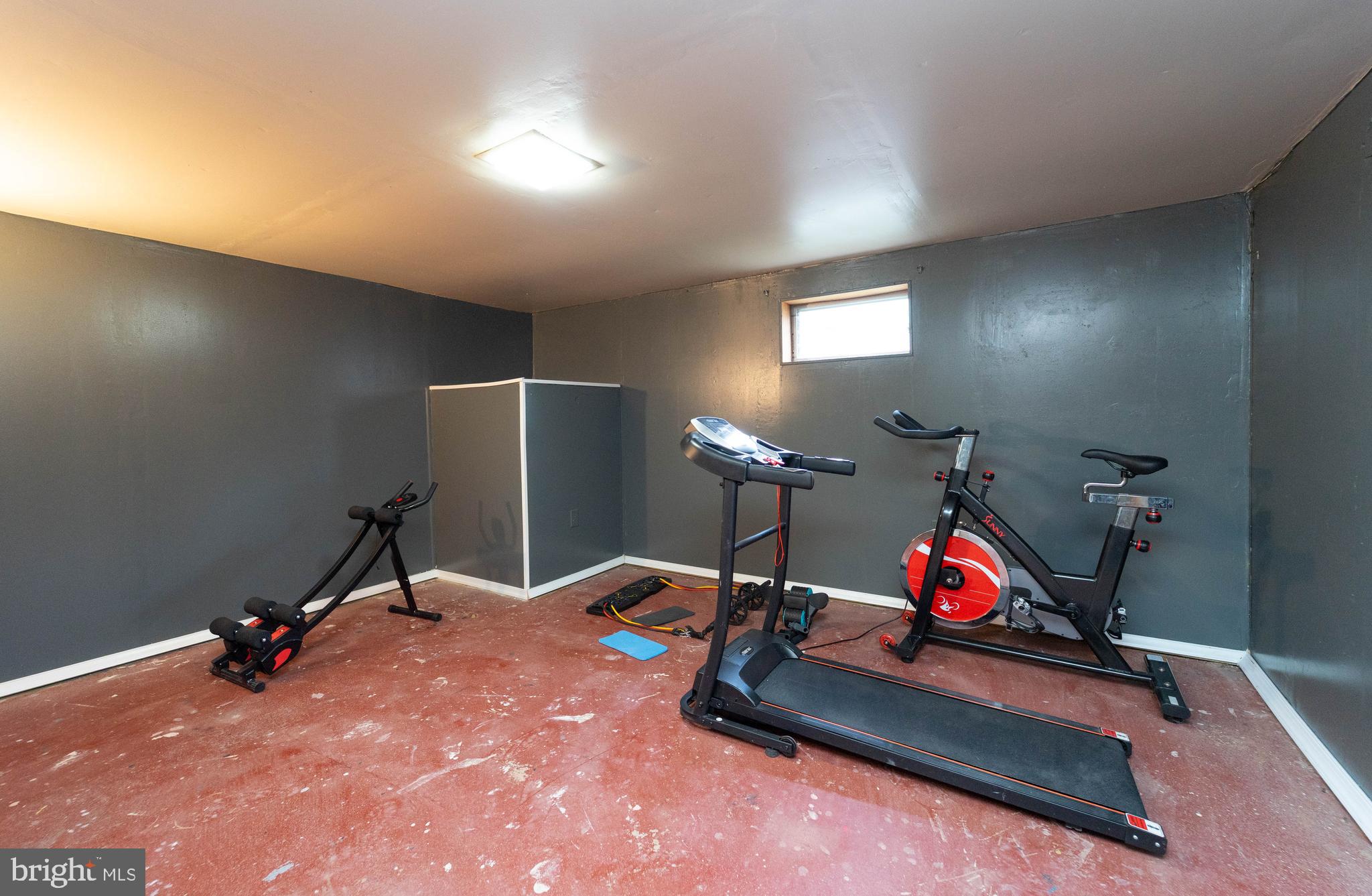 LAYDON PARK - Residential