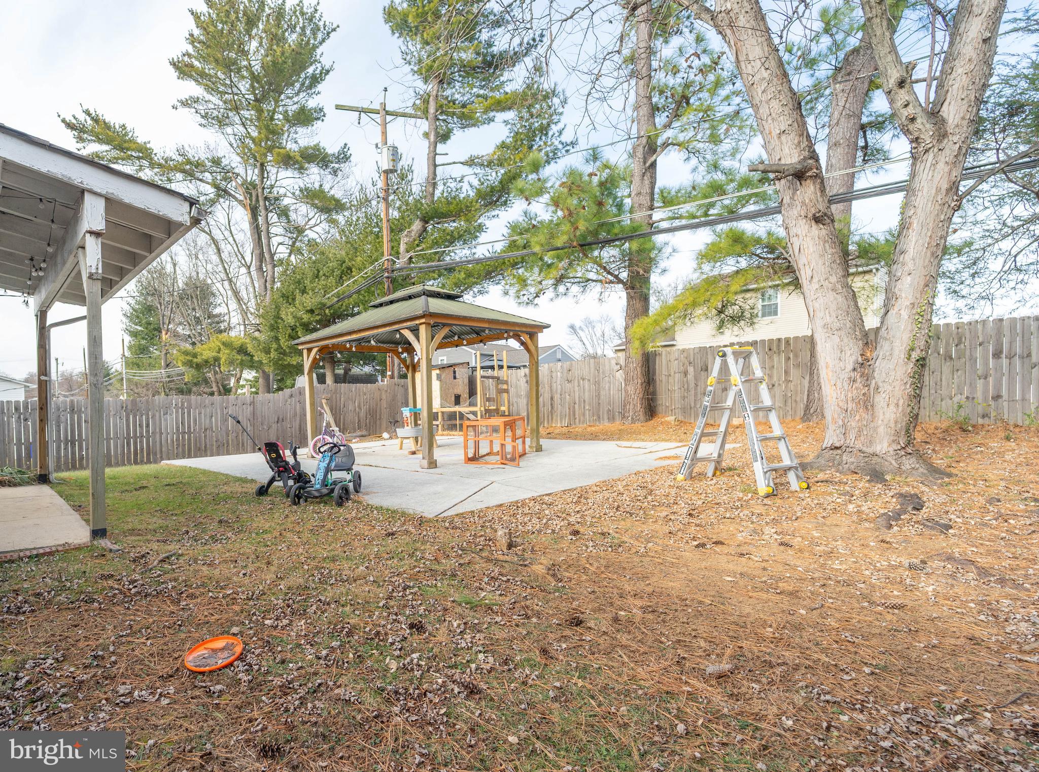 LAYDON PARK - Residential