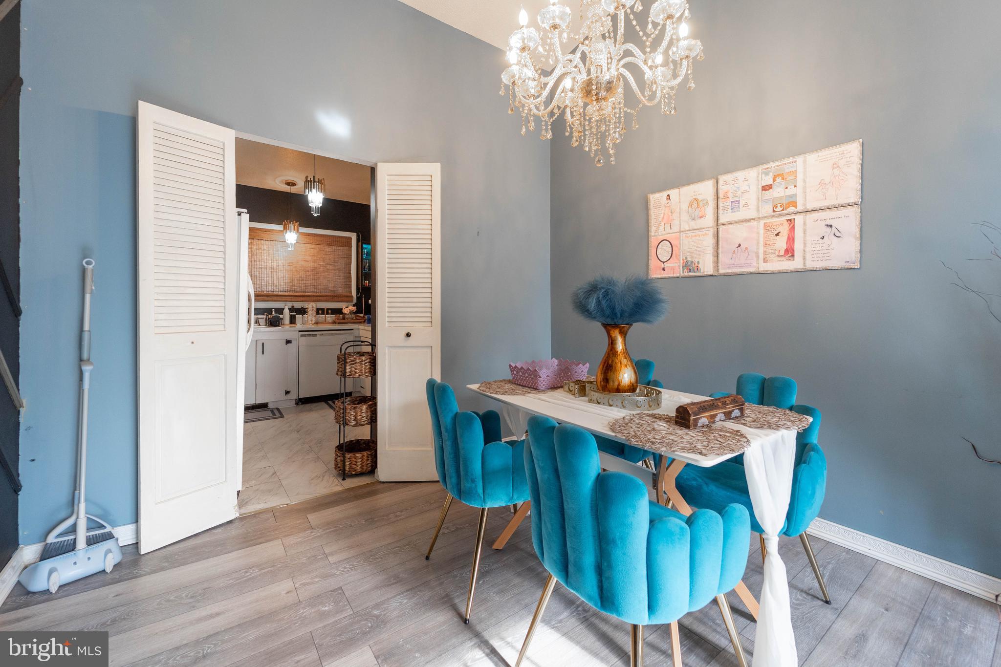 LAYDON PARK - Residential