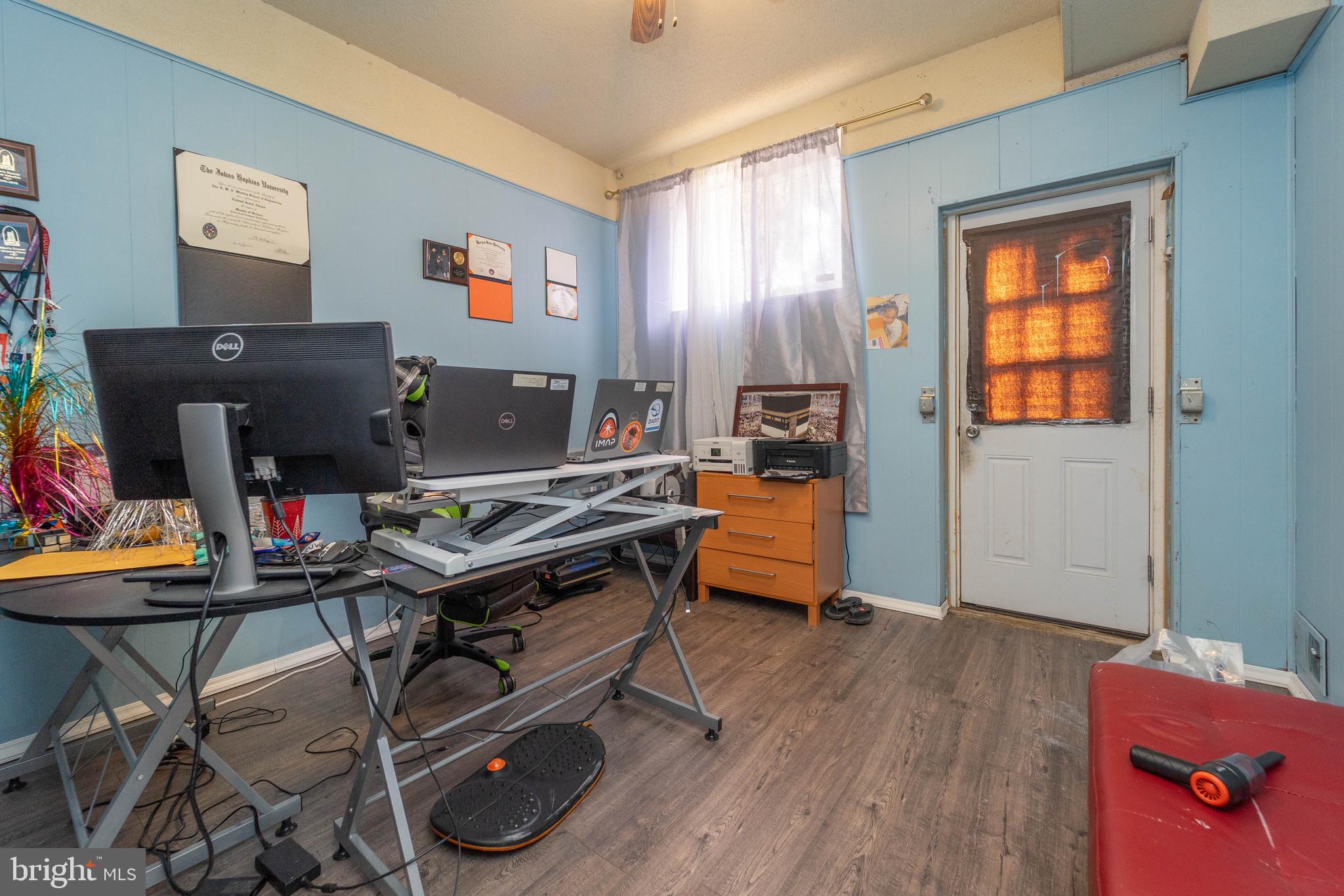 LAYDON PARK - Residential