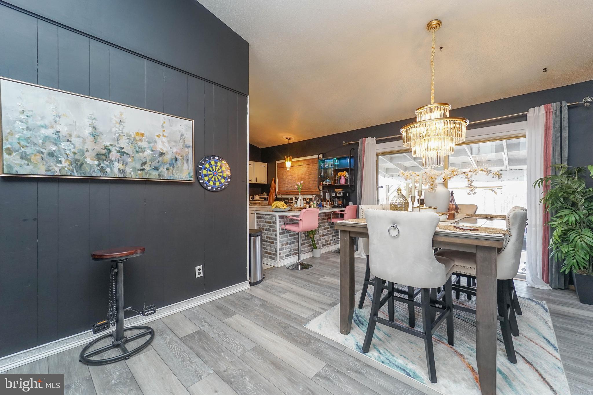 LAYDON PARK - Residential