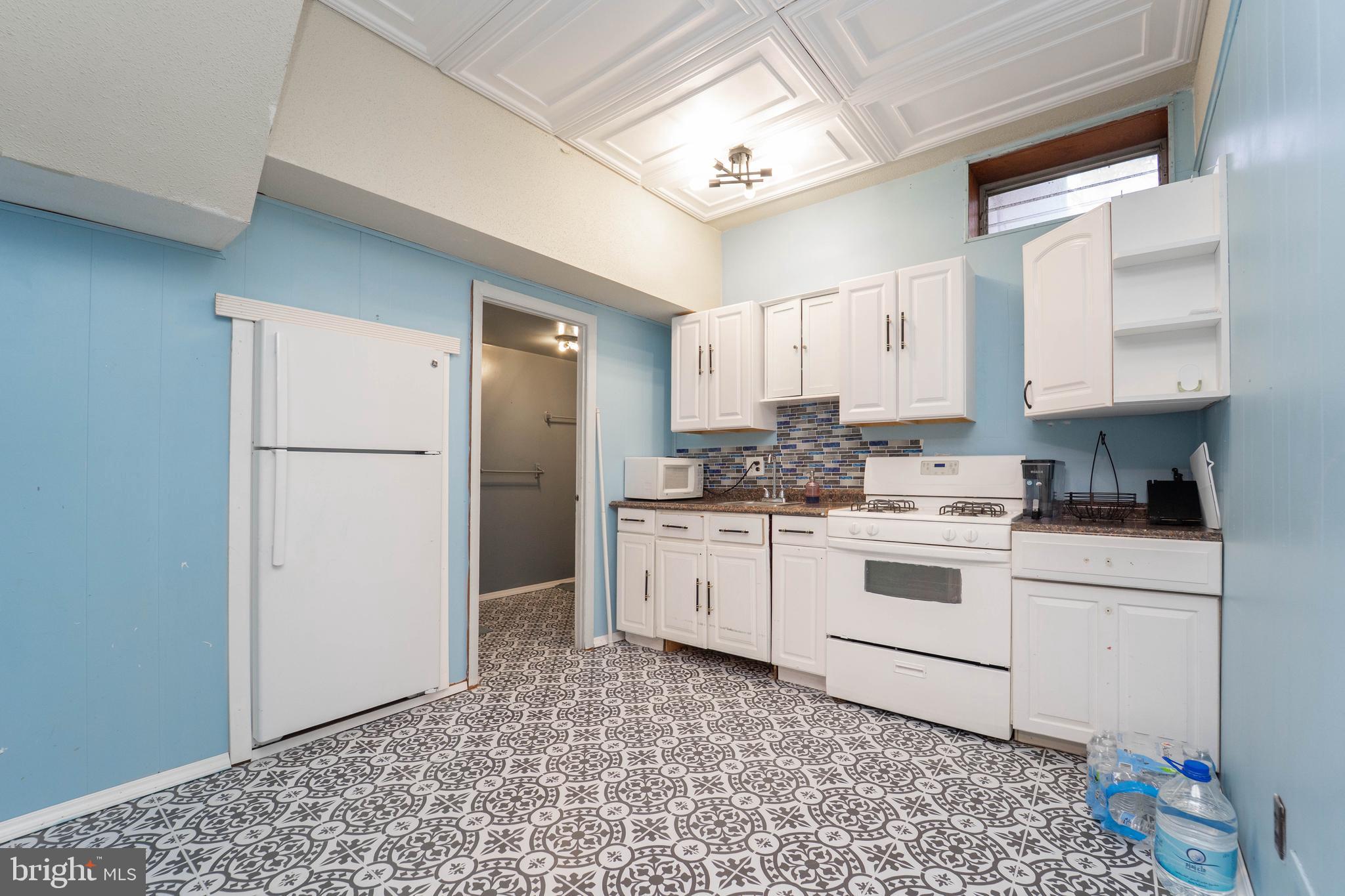 LAYDON PARK - Residential