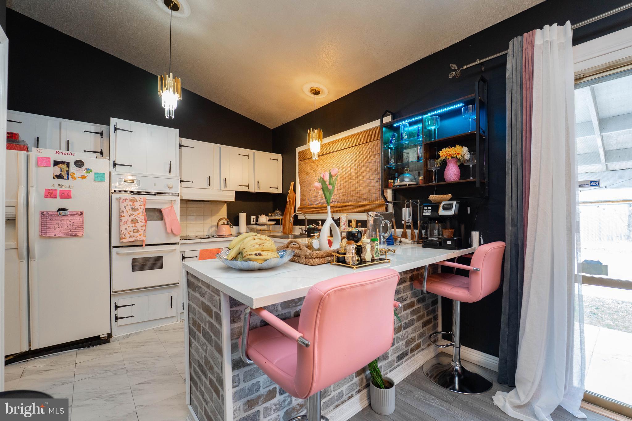 LAYDON PARK - Residential