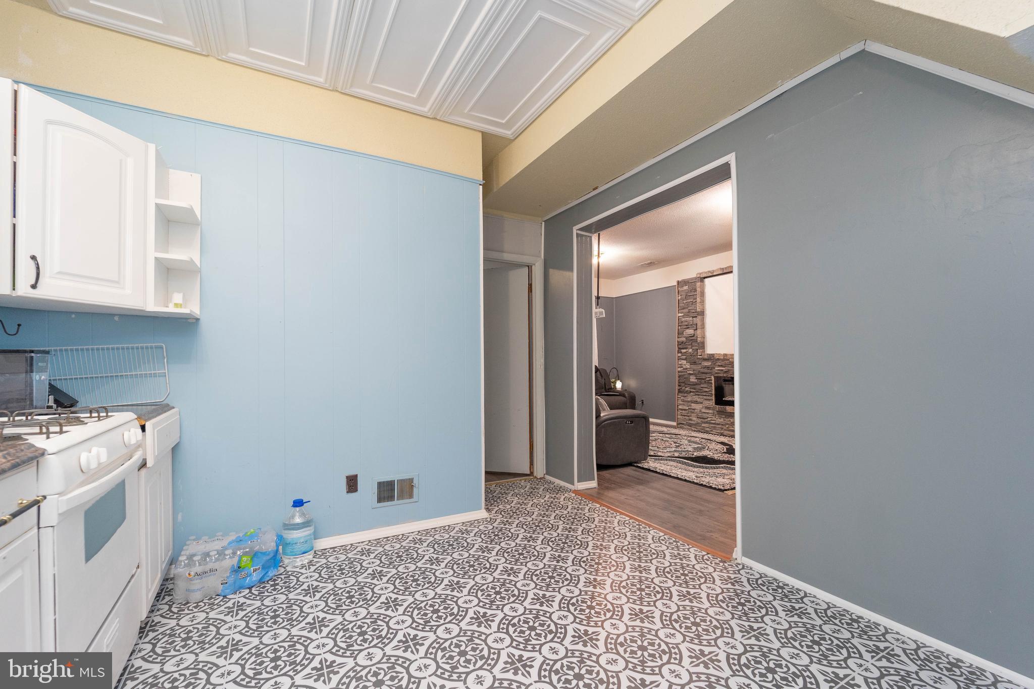 LAYDON PARK - Residential