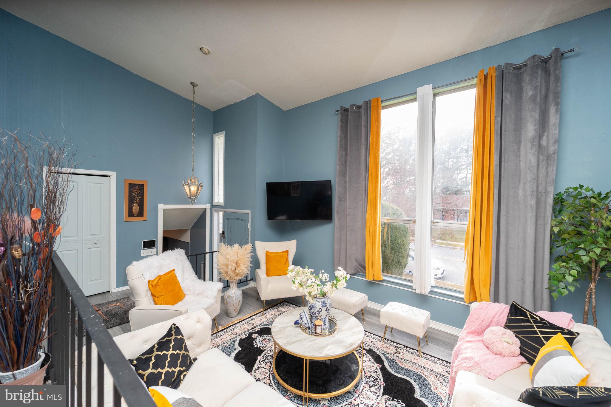 LAYDON PARK - Residential