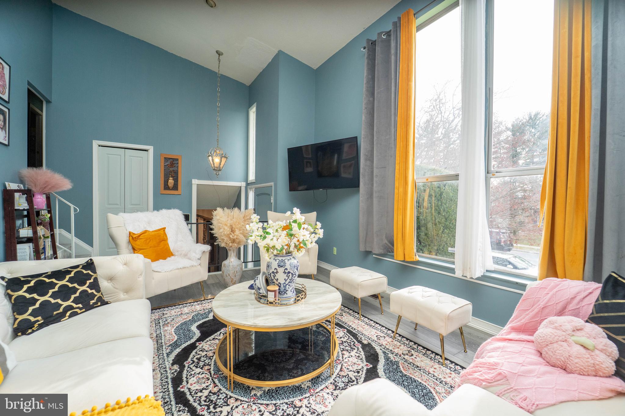 LAYDON PARK - Residential