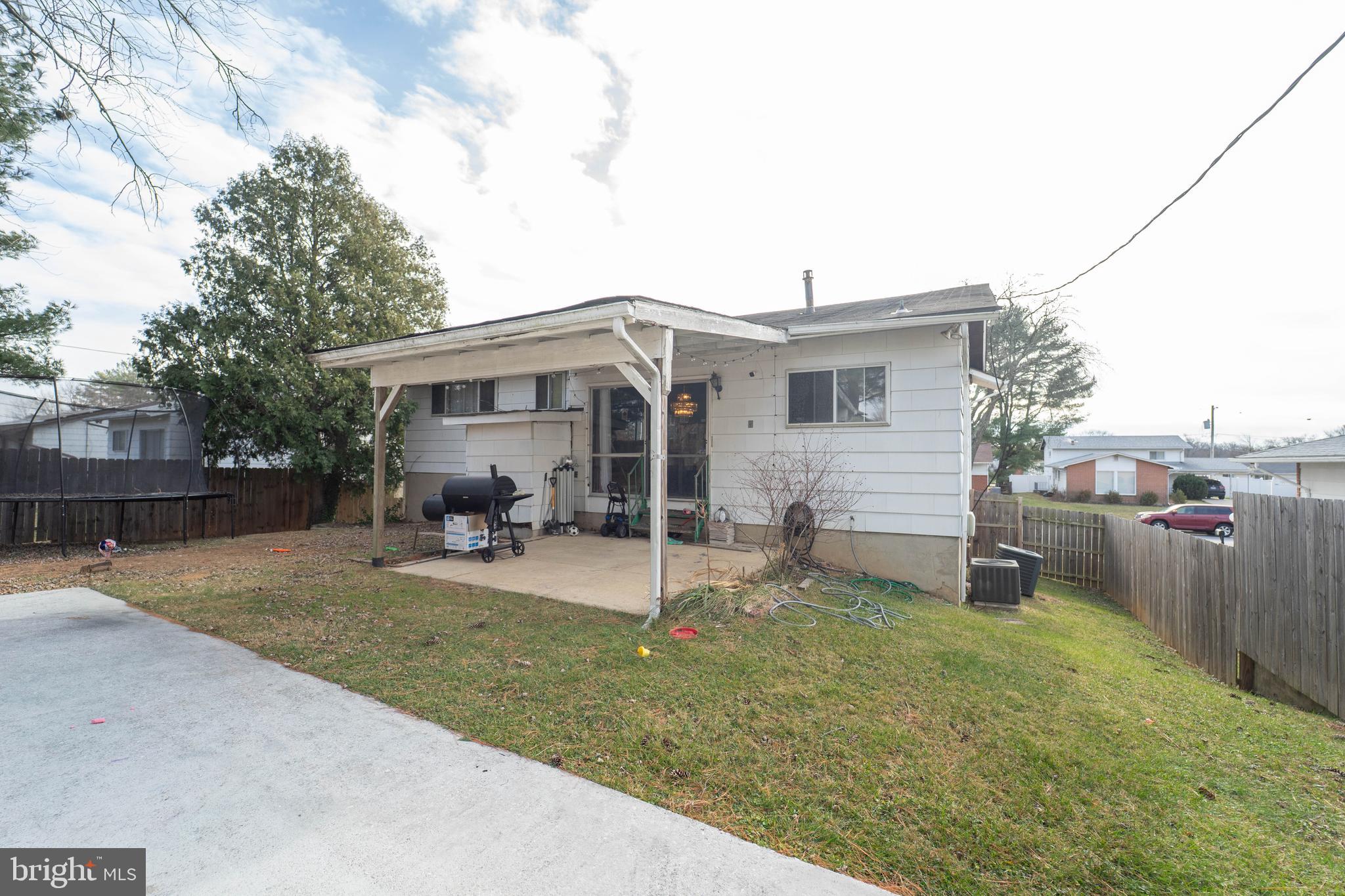 LAYDON PARK - Residential